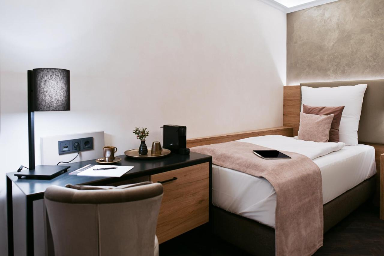 Boutique Hotel Canel Würzburg Rum bild